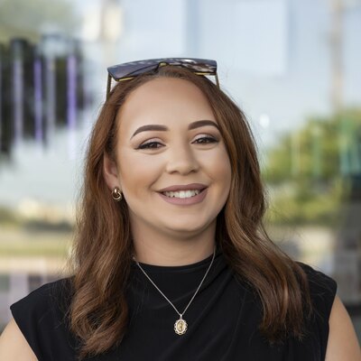 Sydney — Stylist & Makeup Artist at Avenue Salon